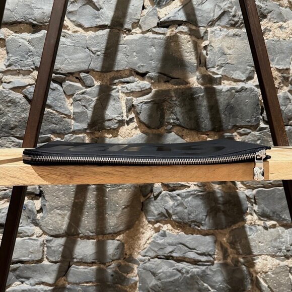 Louis Vuitton X Supreme FW17 Black Epi Logo Pochette Jour GM Pouch - Picture 10 of 16